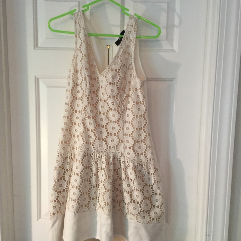 🆕 ABS crochet off white dress 👗 - Picture 3 of 6